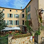 Le Quatorze Hotel