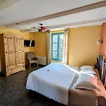 Hotel Le Quatorze