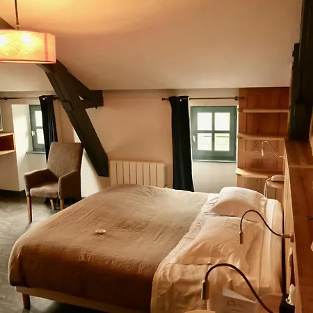 Hotell Le Quatorze Figeac