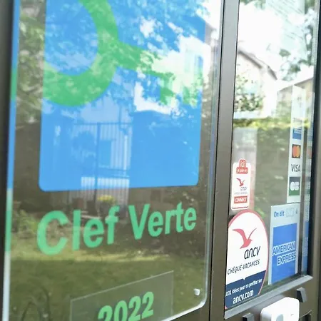 Le Quatorze