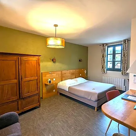 Le Quatorze Hotel 3*