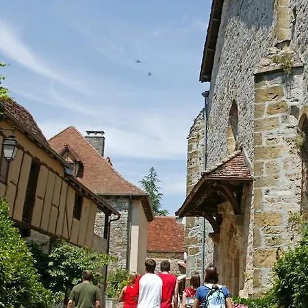 Le Quatorze Hotell