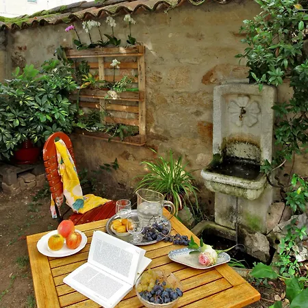 Le Quatorze