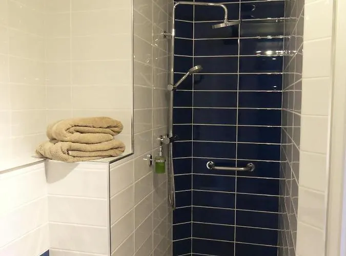 ホテル オテル ル キャトルズ フィジャック