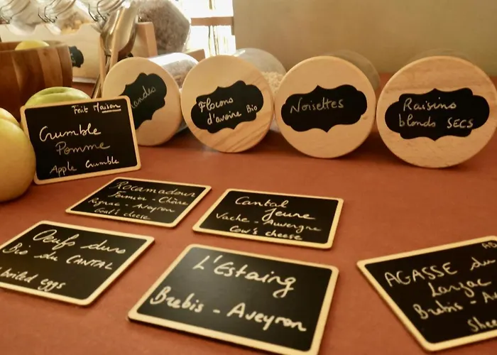 ホテル オテル ル キャトルズ