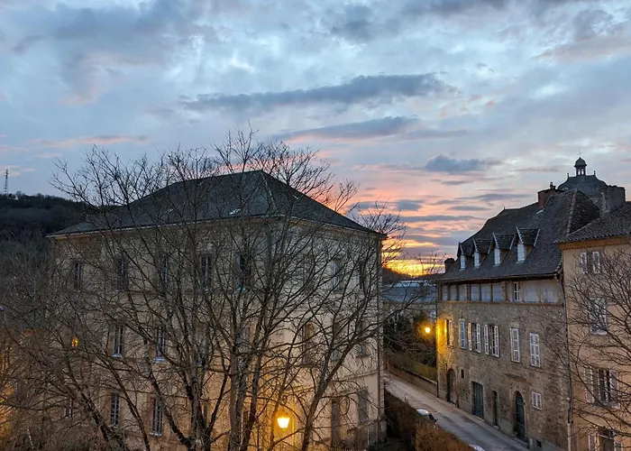 オテル ル キャトルズ 3* フィジャック