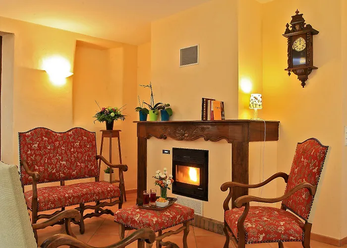 オテル ル キャトルズ フィジャック