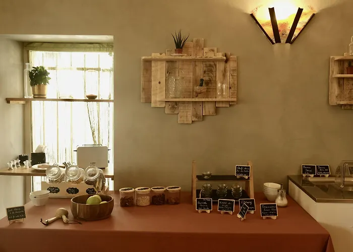 ホテル オテル ル キャトルズ 3*